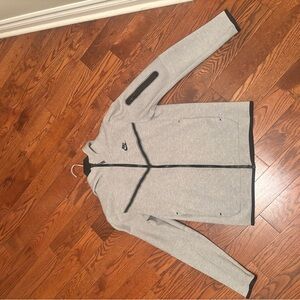 Men's Nike Tech Fleece Top Size S